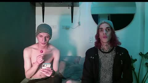 Snapshot of vamp_noah chatting on 02-01-25, 05:18 Vamp Noah and Dan online show from 02-01-25, 05:18