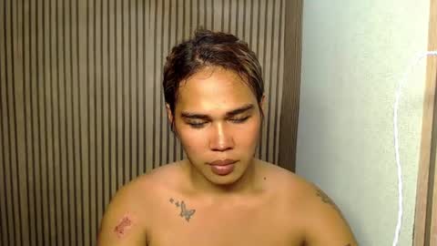 vampy_ebony_laxine online show from 01-05-25, 07:38