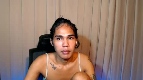vampy_ebony_laxine online show from 06-25-26, 10:47