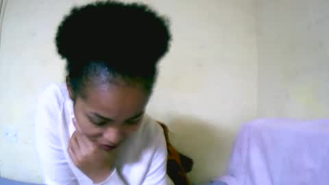 Snapshot of vanah344375 chatting on 09-12-25, 11:37 vanah344375 online show from 09-12-25, 11:37