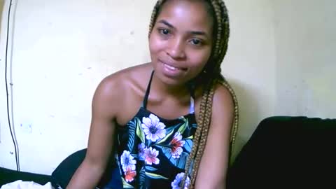 Snapshot of vanah344375 chatting on 09-20-25, 12:11 vanah344375 online show from 09-20-25, 12:11