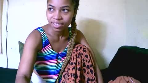 Snapshot of vanah344375 chatting on 09-29-25, 10:42 vanah344375 online show from 09-29-25, 10:42