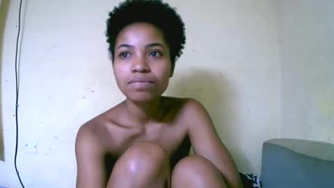 Snapshot of vanah344375 chatting on 10-09-25, 08:12 vanah344375 online show from 10-09-25, 08:12