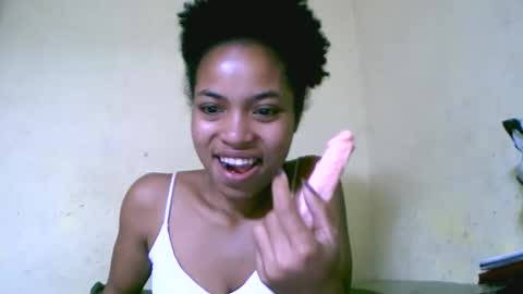 Snapshot of vanah344375 chatting on 10-11-25, 04:22 vanah344375 online show from 10-11-25, 04:22