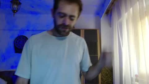 Emy online show from 10-08-25, 05:38