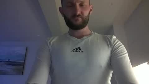 Snapshot of vancesolo chatting on 05-02-26, 10:04 vancesolo online show from 05-02-26, 10:04