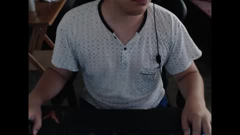 Snapshot of vancoserx111 chatting on 01-26-25, 08:34 vancoserx111 online show from 01-26-25, 08:34