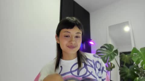 Snapshot of vandalovee chatting on 02-23-26, 05:49 Babi Alu online show from 02-23-26, 05:49