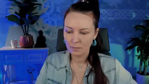 Vanda online show from 09-22-25, 08:16