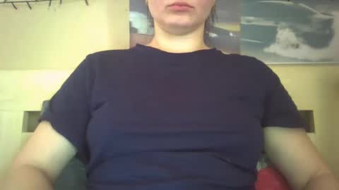 Snapshot of vanesajewel chatting on 02-10-25, 07:47 VanesaJewel online show from 02-10-25, 07:47