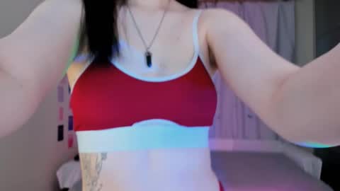 Vanessa online show from 03-05-25, 05:07