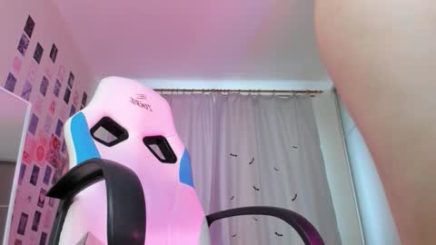 Vanessa online show from 03-26-26, 05:24