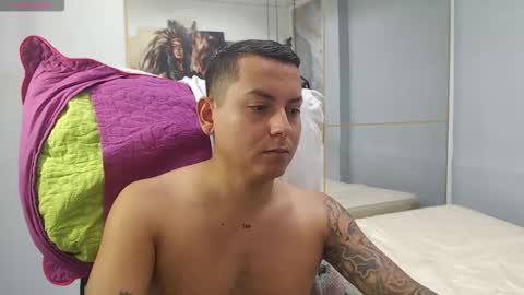 vanessa online show from 03-18-26, 07:06