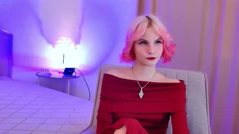 Snapshot of vanessaaustin chatting on 03-08-26, 02:54 Vanessa online show from 03-08-26, 02:54