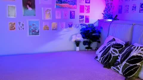 Snapshot of vanessaaustin chatting on 04-06-26, 02:40 Vanessa online show from 04-06-26, 02:40