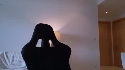 vanessa online show from 12-25-24, 04:54