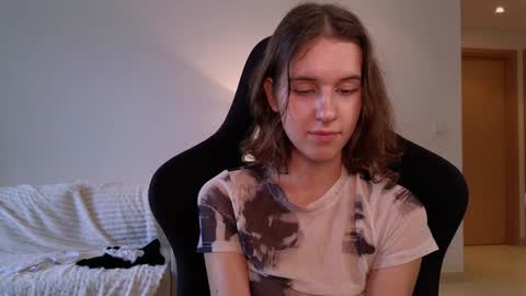 vanessa online show from 12-28-24, 07:33