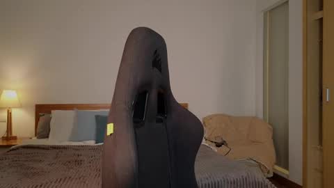 vanessa online show from 03-05-25, 11:05