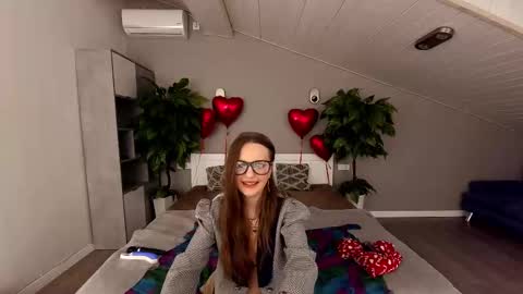 vanessabeautyy online show from 02-18-25, 11:08