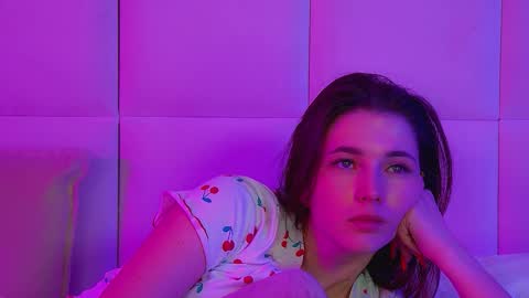 Vanessa online show from 02-24-26, 03:15