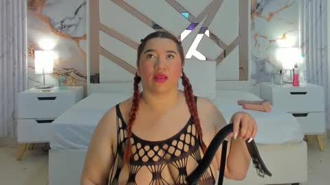 Snapshot of vanessahard_as chatting on 10-07-25, 08:17 Vanessa Hard online show from 10-07-25, 08:17