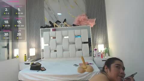 Snapshot of vanessahard_as chatting on 11-13-25, 07:35 Vanessa Hard online show from 11-13-25, 07:35