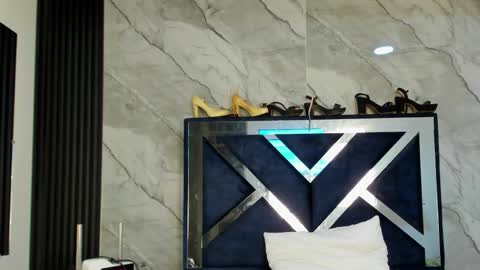 Snapshot of vanessahard_as chatting on 01-10-26, 07:37 Vanessa Hard online show from 01-10-26, 07:37