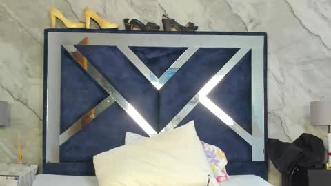 Snapshot of vanessahard_as chatting on 02-17-26, 08:04 Vanessa Hard online show from 02-17-26, 08:04