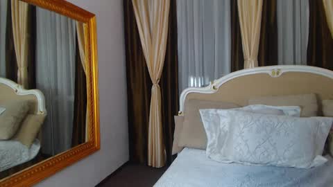 Vanessa online show from 02-02-25, 01:12