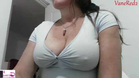 Vanesared2 online show from 03-01-25, 10:21