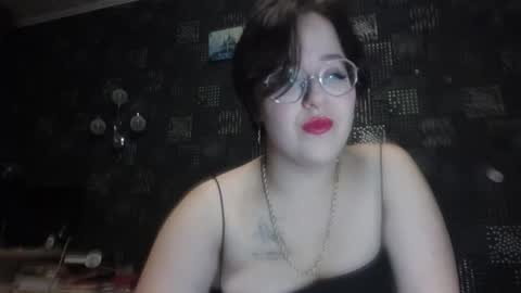 vanessashadow online show from 09-30-25, 04:23