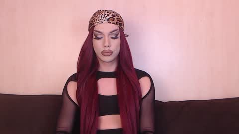 Snapshot of vanessaviperr chatting on 01-16-25, 10:44 Vanessa online show from 01-16-25, 10:44