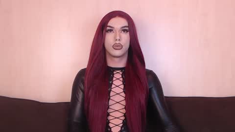 Snapshot of vanessaviperr chatting on 01-17-25, 08:33 Vanessa online show from 01-17-25, 08:33