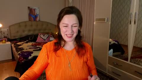Snapshot of vanessawise_ chatting on 01-24-25, 12:42 Vanessa online show from 01-24-25, 12:42
