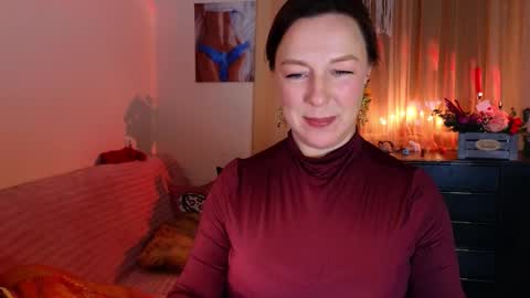 Snapshot of vanessawise_ chatting on 02-15-26, 02:08 Vanessa online show from 02-15-26, 02:08