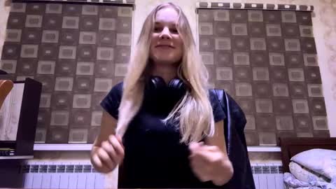 Saisa online show from 11-12-25, 01:44