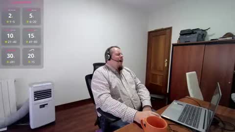 Vanifer online show from 07-15-26, 03:17