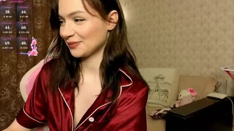   Mila    online show from 05-02-26, 09:20