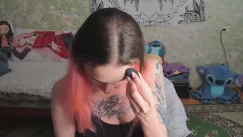 Adelina online show from 10-23-25, 10:03