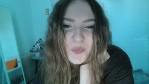 Snapshot of vanilladesire chatting on 06-28-26, 11:05 vanilladesire online show from 06-28-26, 11:05