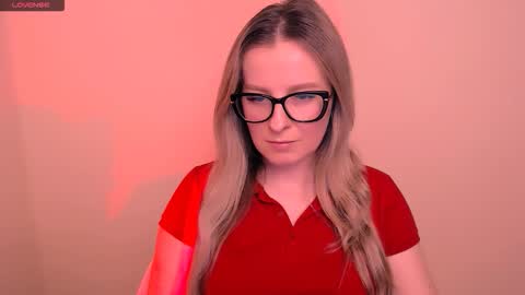 Snapshot of vanillaex_ chatting on 03-20-26, 07:08 Mia online show from 03-20-26, 07:08