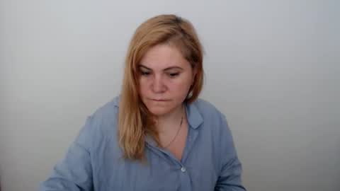 Snapshot of vanillaloveli chatting on 06-07-26, 07:34 vanillaloveli online show from 06-07-26, 07:34