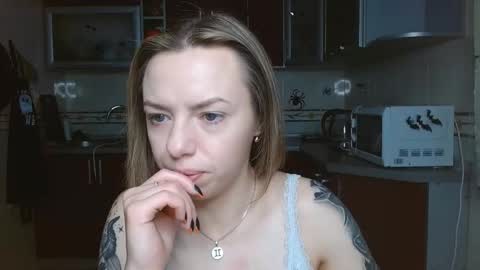 VanillaMuffin online show from 11-04-25, 07:07