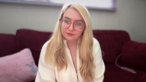 vanillapuddingpie online show from 02-18-25, 04:05