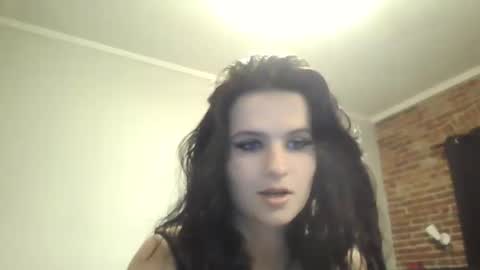 vanillatemptation online show from 10-16-25, 05:08