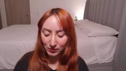 Elizabeth online show from 07-09-26, 01:31