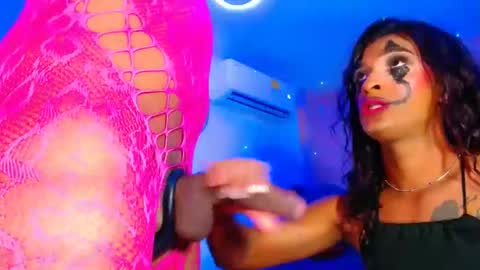 vannesa01 online show from 10-30-25, 07:36