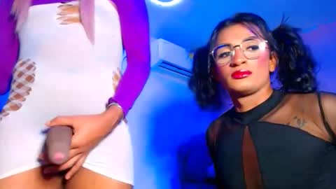 vannesa01 online show from 02-26-26, 07:35