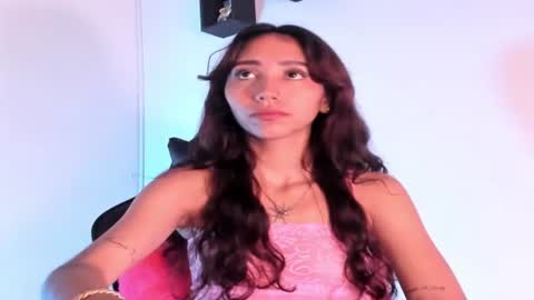 Snapshot of vannessa_45 chatting on 07-07-26, 04:33 vannessa online show from 07-07-26, 04:33