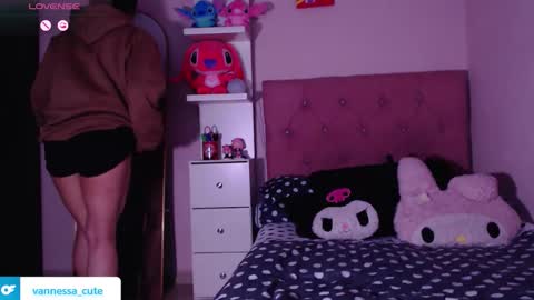 Snapshot of vannessa_shy chatting on 12-01-25, 11:32 Vanesa online show from 12-01-25, 11:32